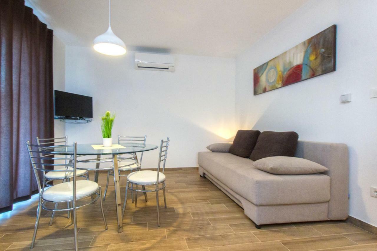 Apartment Labor Sibenik